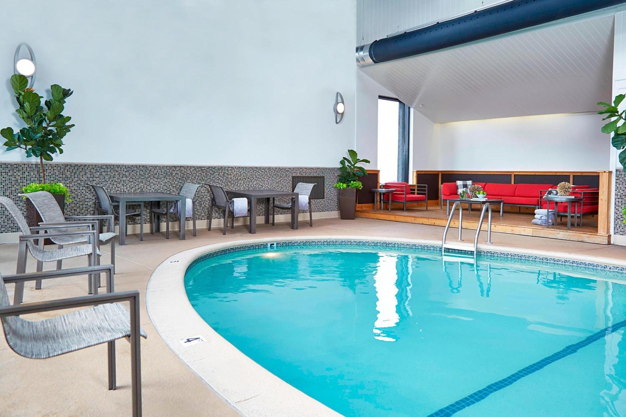 Hotel Renaissance St. Louis Airport Berkeley