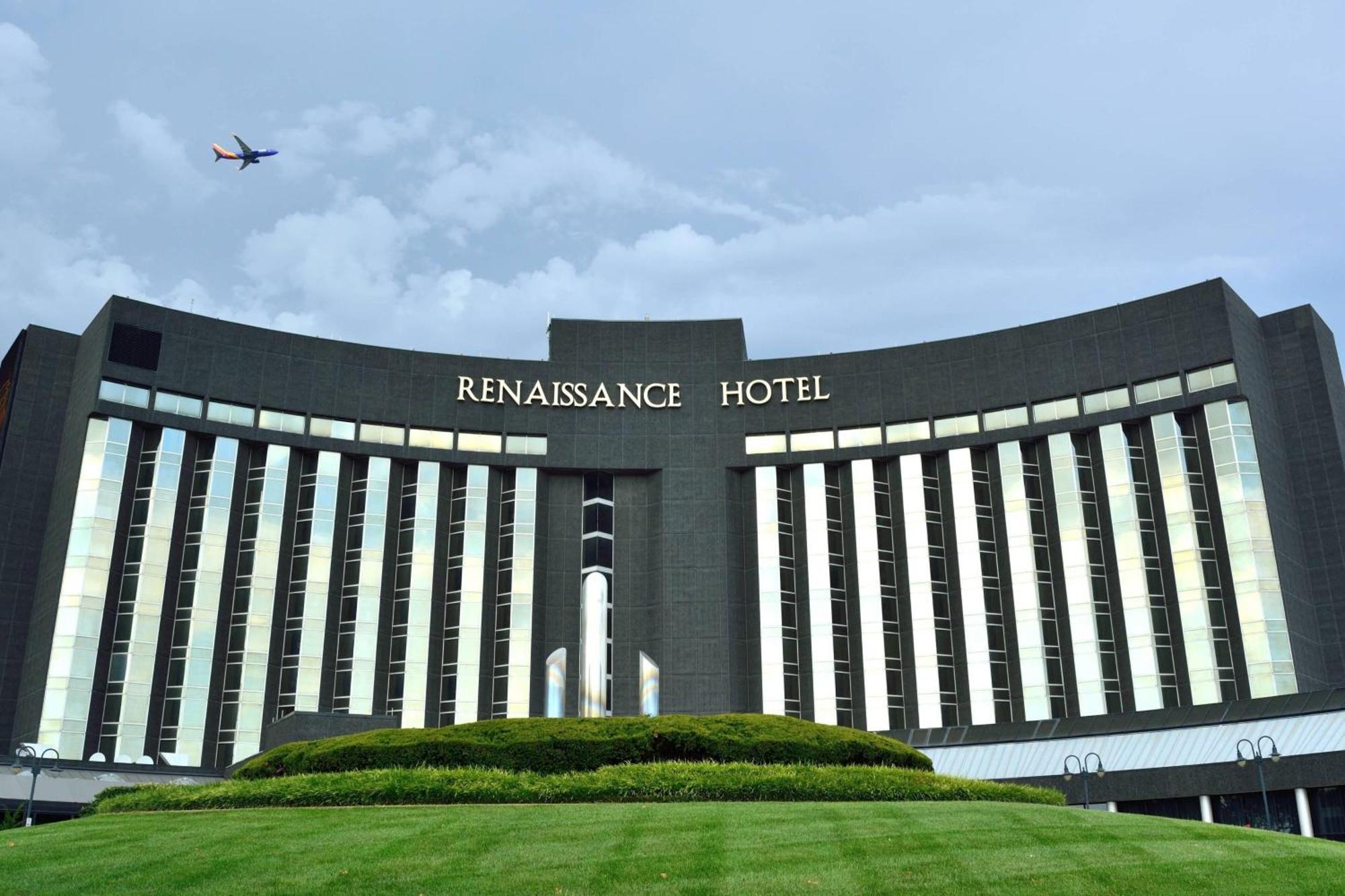 Renaissance St. Louis Airport Berkeley